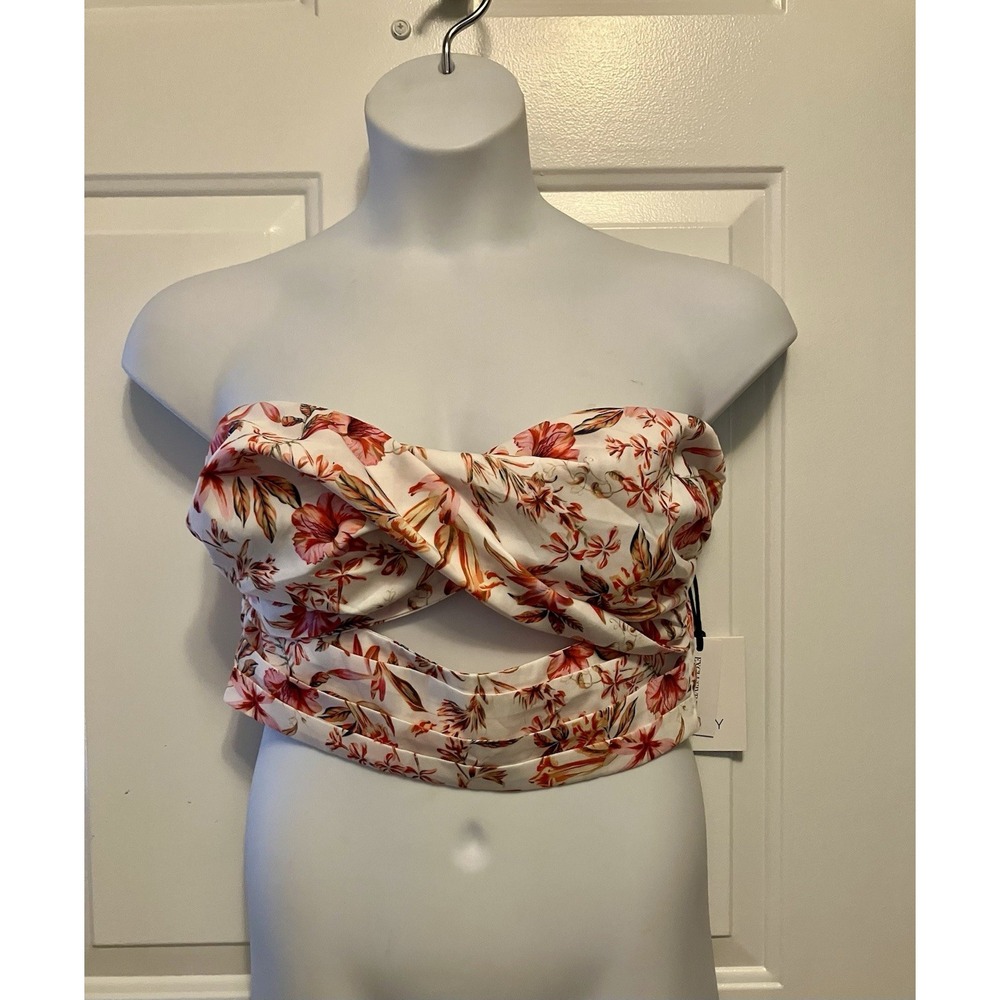 NWT Hydra Top - White‎ Floral Runaway The Label Size 10 XL